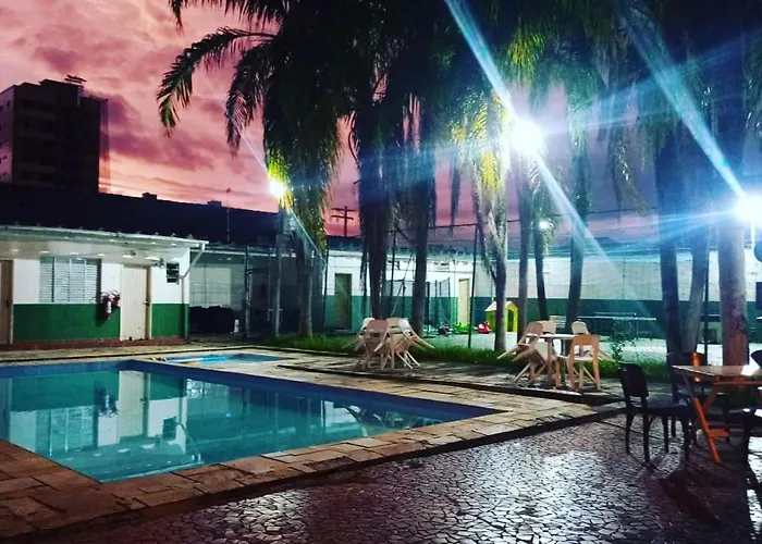 Pousada Praia Grande - Rua Ernesto Vergara ,511